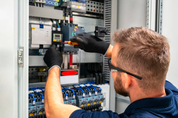 Best Commercial Electrician Services  in Glenville, CT