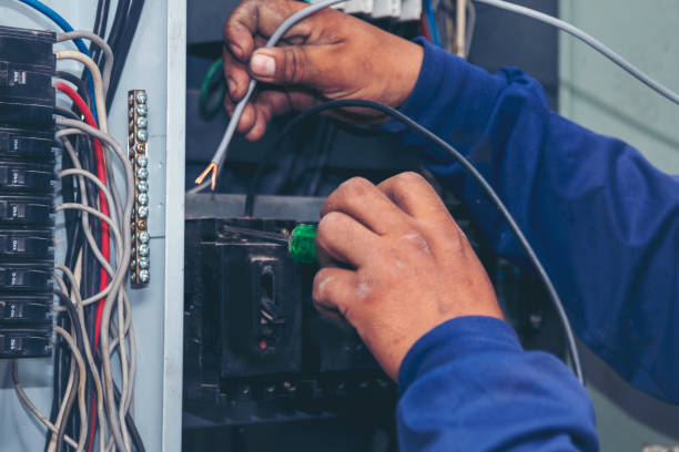Best Licensed Electrician  in Glenville, CT